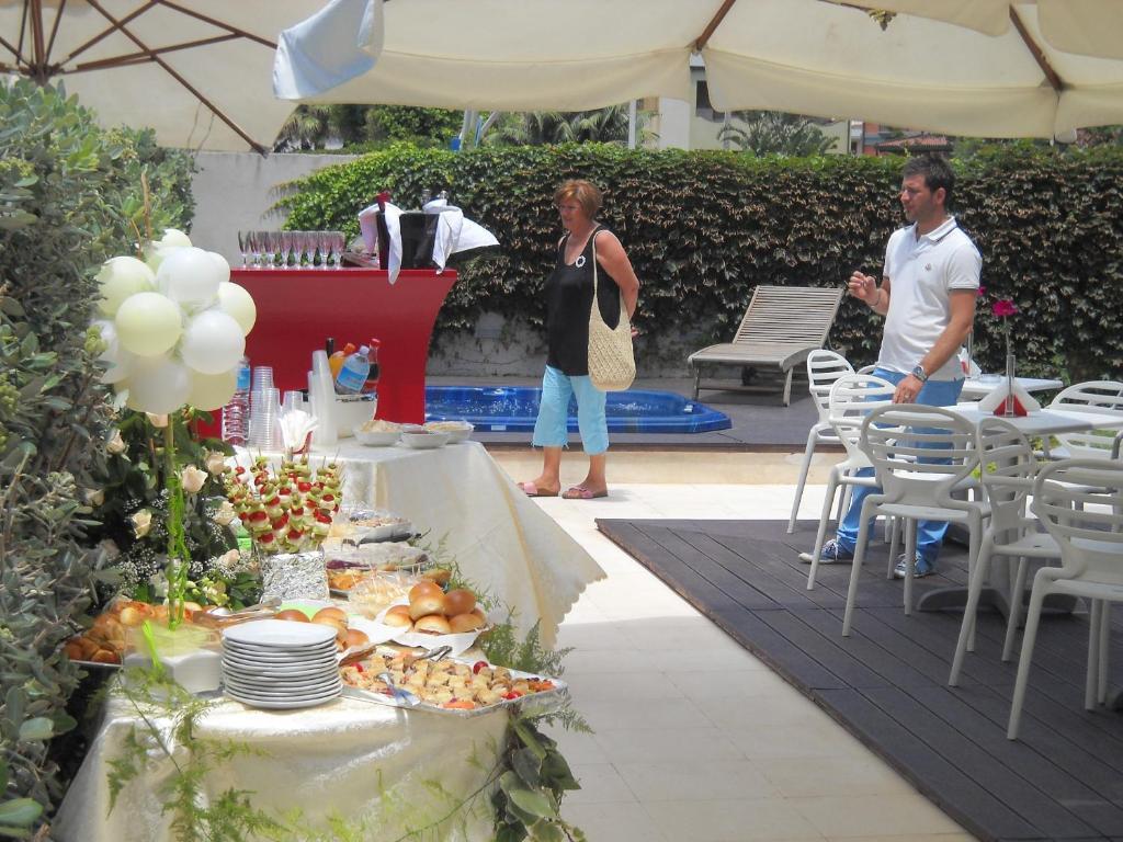 Le Formiche Bed and Breakfast Μιλάτσο Δωμάτιο φωτογραφία